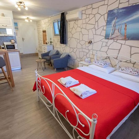 A&D Apartments Ровінь Екстер'єр фото