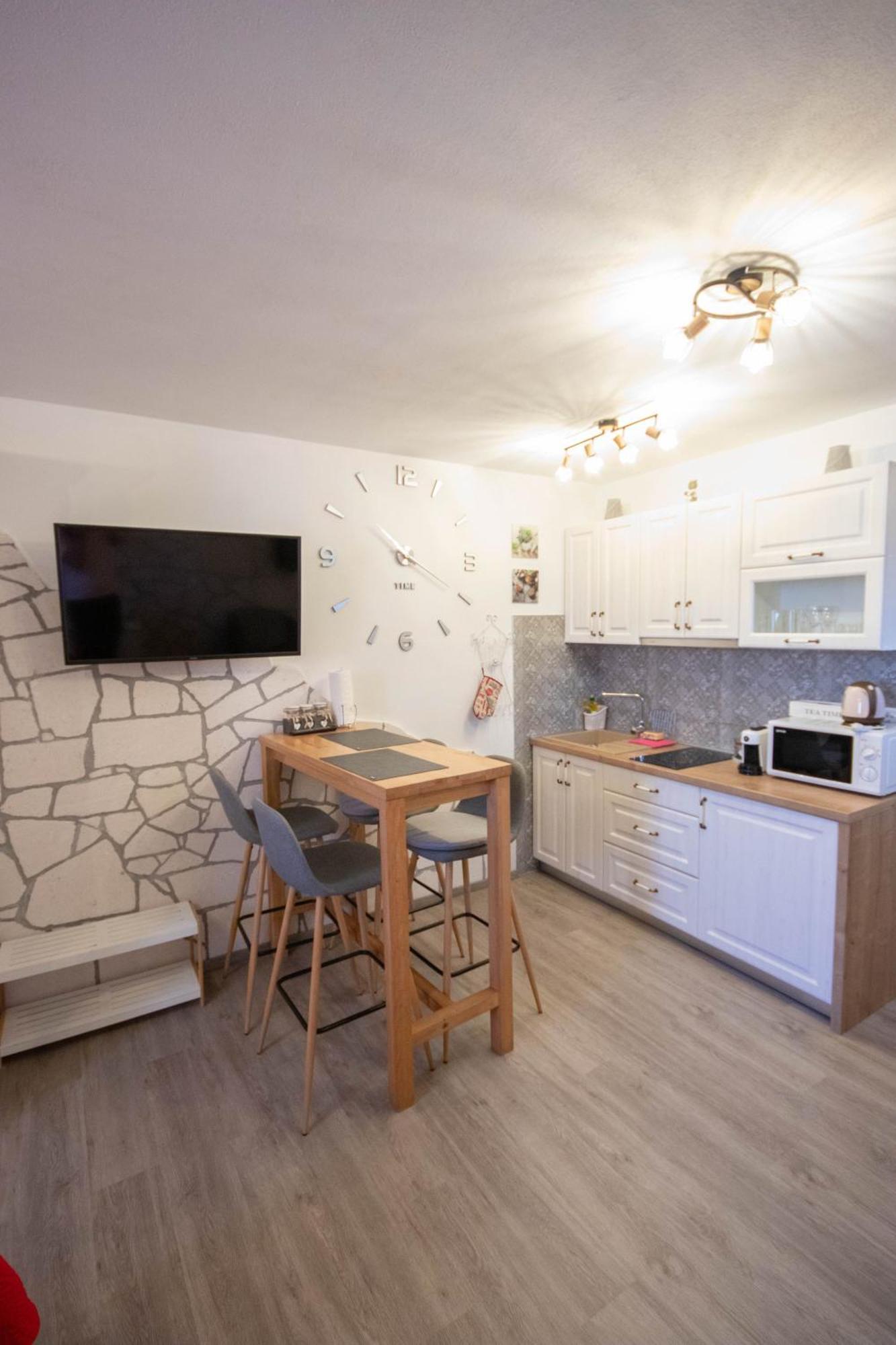 A&D Apartments Ровінь Екстер'єр фото